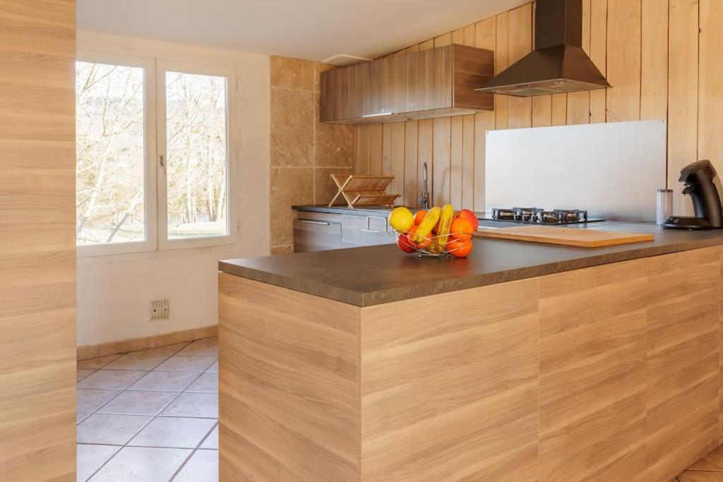 Le Garage Villa Lorp-Sentaraille Екстериор снимка