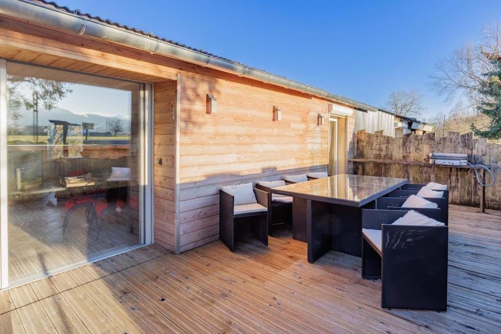 Le Garage Villa Lorp-Sentaraille Екстериор снимка